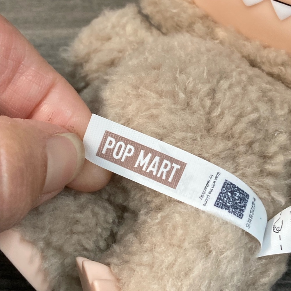 Pop Mart Exciting Macaron Labubu The Monsters- Confirmed Toffee - Picture 10 of 15